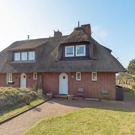 Holiday home Haus Mellhoern